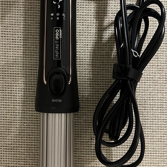 InfinitiPRO By Conair Cool Air Styler - Picture 10 of 10